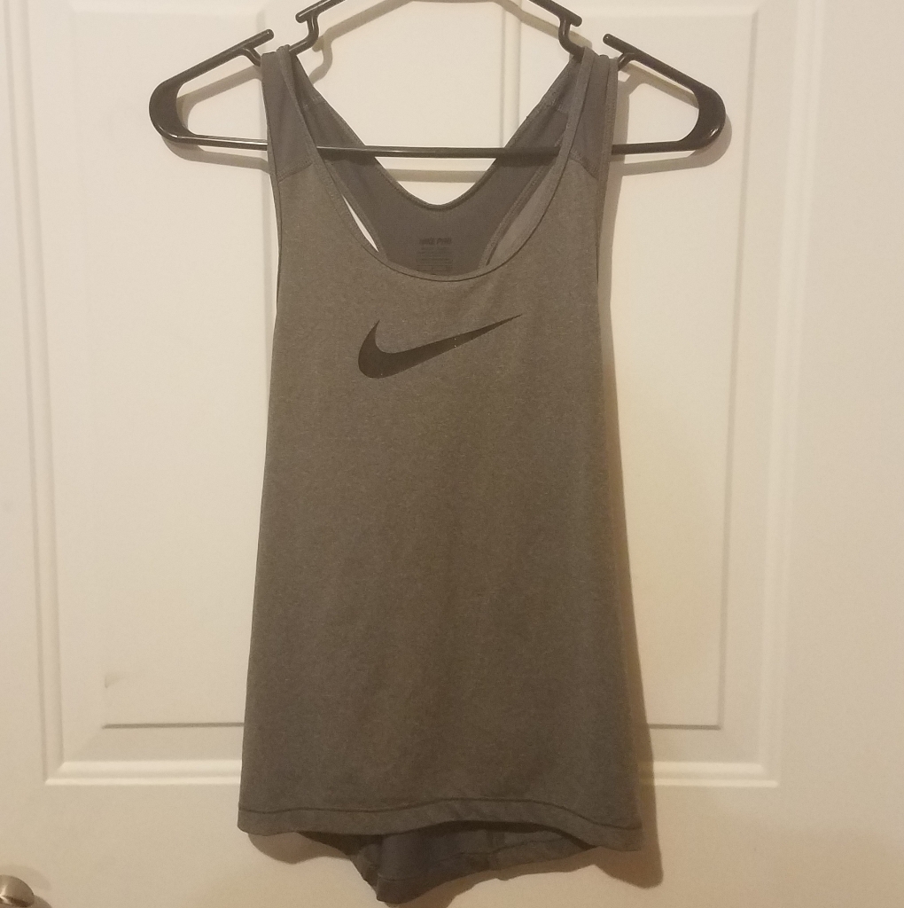 Nike Drifit Small Tank Top